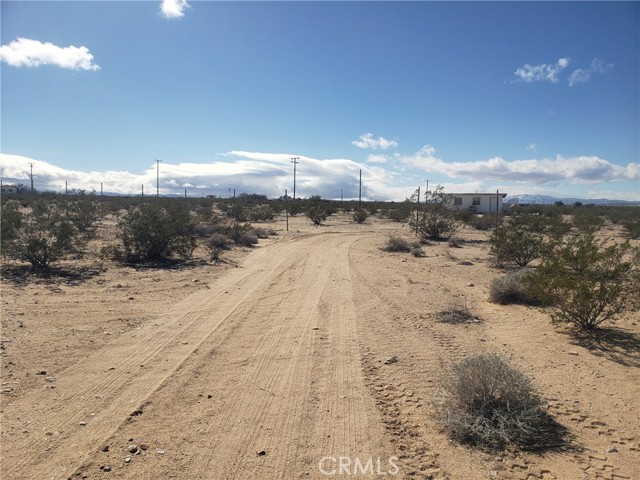 Detail Gallery Image 26 of 27 For 69626 Pluto, Twentynine Palms,  CA 92277 - 5 Beds | 2 Baths