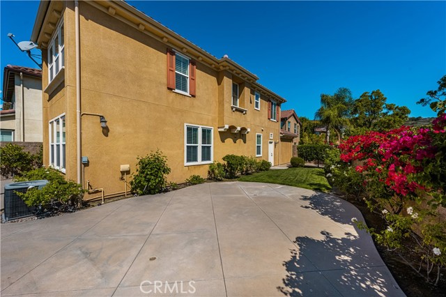 Detail Gallery Image 27 of 34 For 19956 Giovanni Ct, Yorba Linda,  CA 92886 - 3 Beds | 2/1 Baths