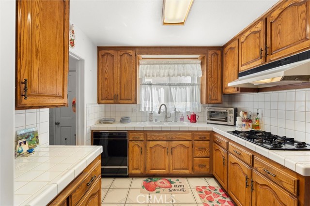 24209 Ward Street, Torrance, California 90505, 3 Bedrooms Bedrooms, ,2 BathroomsBathrooms,Residential,For Sale,Ward,SB25214002