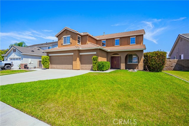 Detail Gallery Image 2 of 45 For 35602 Driftwood, Winchester,  CA 92596 - 4 Beds | 3 Baths