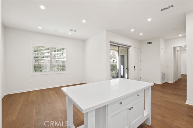 Detail Gallery Image 17 of 31 For 753 Spring Gdn, Irvine,  CA 92618 - 2 Beds | 2 Baths