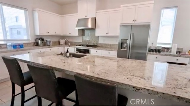 1886 S Westside Drive, Anaheim CA: https://media.crmls.org/medias/51b64e83-a1d6-443a-93d2-de65f8c606ee.jpg