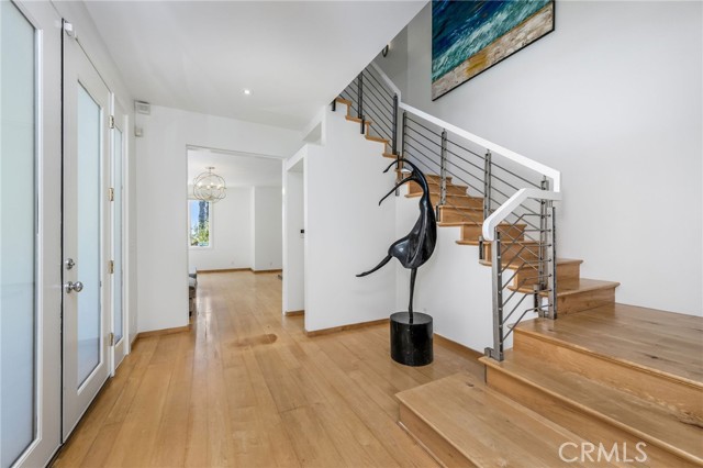 426 Nyes Place, Laguna Beach CA: https://media.crmls.org/medias/51b707ef-1e69-48f9-aded-1d8b43ff40da.jpg