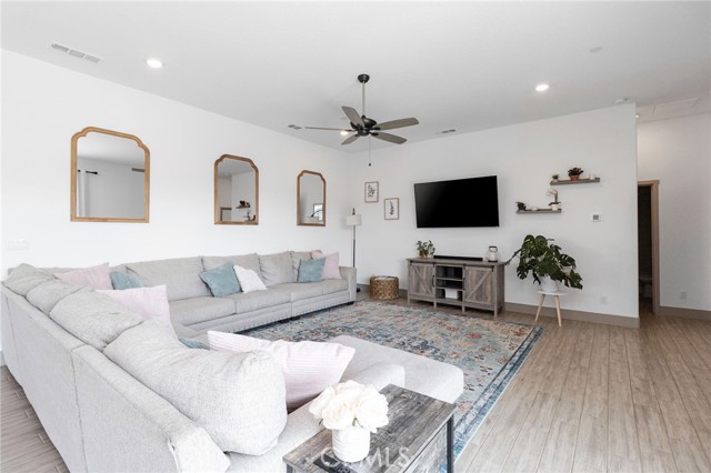 20046 Sunset Drive, Friant, CA, 93626 20046 Sunset Drive, Friant, CA, 93626