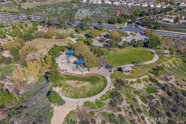 Detail Gallery Image 46 of 48 For 28076 Wildwind Dr, Canyon Country,  CA 91351 - 4 Beds | 3 Baths