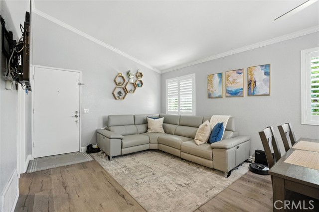 26212 La Real, Mission Viejo CA: https://media.crmls.org/medias/51b77166-63bb-41cd-b9ba-9d598b004015.jpg