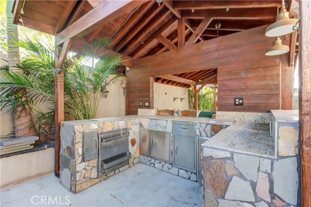 Detail Gallery Image 52 of 61 For 900 Oakwood Ave, Fullerton,  CA 92835 - 4 Beds | 2/1 Baths