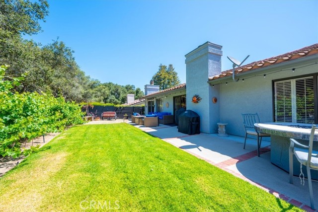 Image 36 of 50 For 675 Barberry Way