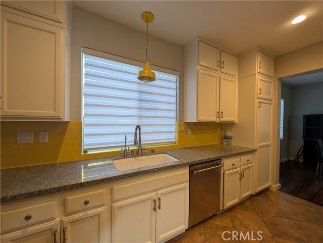 Detail Gallery Image 5 of 18 For 30802 Bayonne Ct, Westlake Village,  CA 91362 - 3 Beds | 2/1 Baths