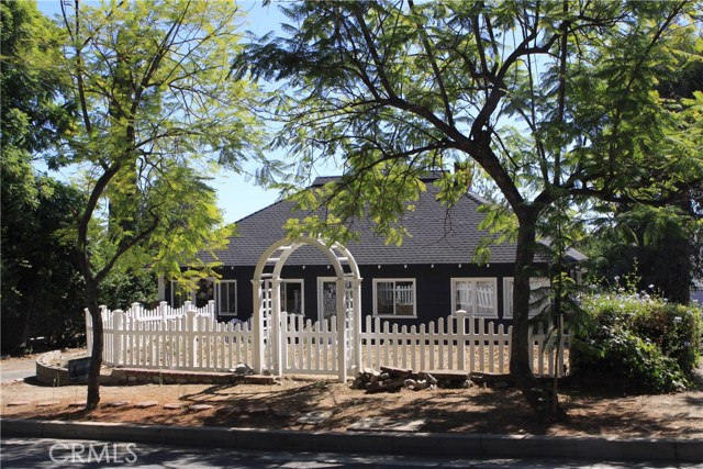 Photo of 48 W Alegria Avenue, Sierra Madre, CA 91024