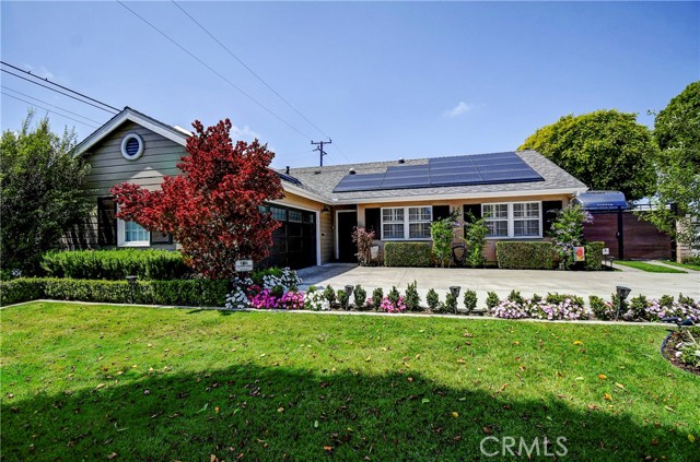 5101 Caspian Circle, Huntington Beach CA: https://media.crmls.org/medias/51b986b9-ad15-4a5a-87f4-d0ff57fb5655.jpg