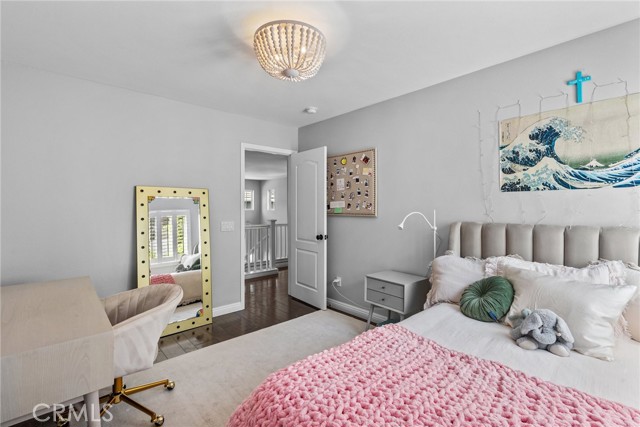 25554 Housman Place, Stevenson Ranch CA: https://media.crmls.org/medias/51b9a3ae-85be-4341-894c-1543105ae9c0.jpg