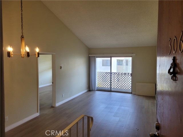 Detail Gallery Image 5 of 29 For 3565 Linden Ave #306,  Long Beach,  CA 90807 - 1 Beds | 1 Baths