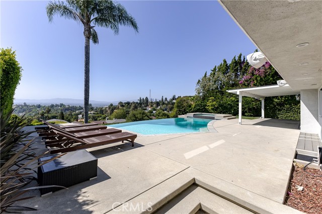 Detail Gallery Image 22 of 59 For 3109 Dona Susana Dr, Studio City,  CA 91604 - 4 Beds | 2 Baths