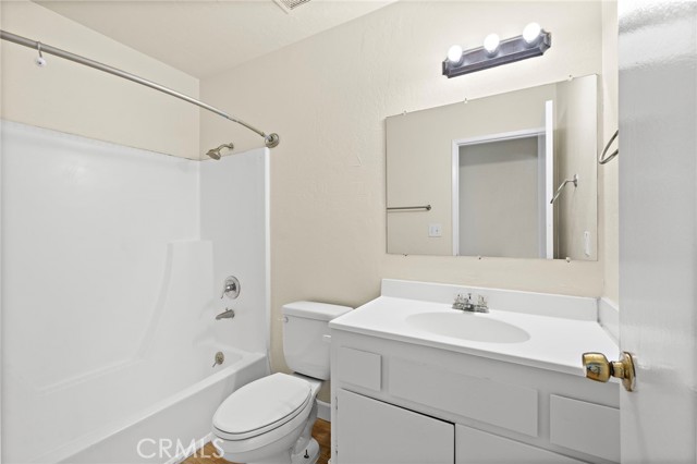 Detail Gallery Image 14 of 14 For 229 W Escalones #C,  San Clemente,  CA 92672 - 2 Beds | 2 Baths