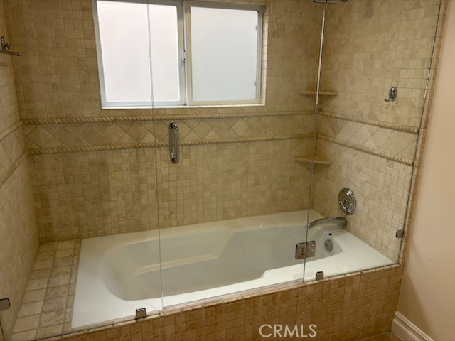 Detail Gallery Image 10 of 14 For 107 E Avenida San Antonio, San Clemente,  CA 92672 - 4 Beds | 3 Baths