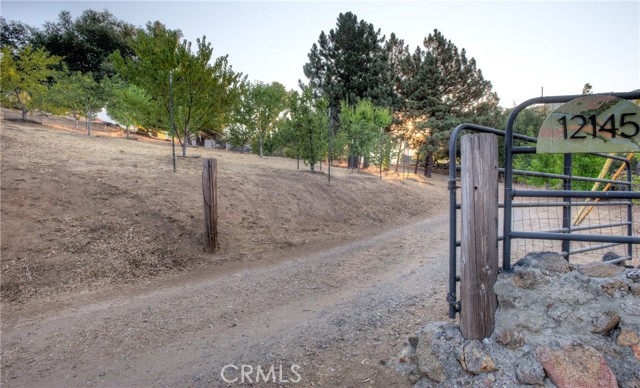 Detail Gallery Image 8 of 75 For 12145 Twin Springs Rd, Descanso,  CA 91916 - 4 Beds | 2 Baths
