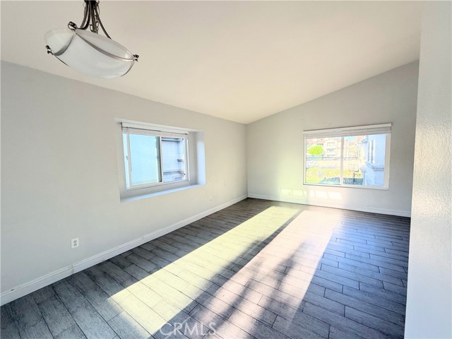 Detail Gallery Image 8 of 20 For 8425 Sunset Trail Place #E,  Rancho Cucamonga,  CA 91730 - 2 Beds | 2 Baths