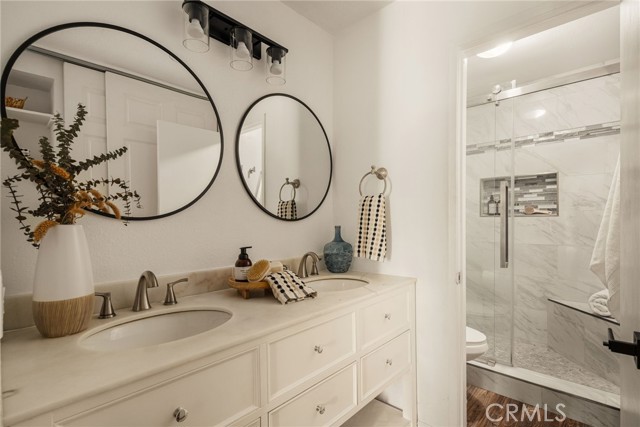 Detail Gallery Image 11 of 30 For 102 Scholz Plaza #239,  Newport Beach,  CA 92663 - 1 Beds | 1 Baths