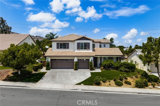 8800 Camino Limon Road, Corona CA: https://media.crmls.org/medias/51bd46dd-bfcf-4c82-8cbc-f44815809e8c.jpg