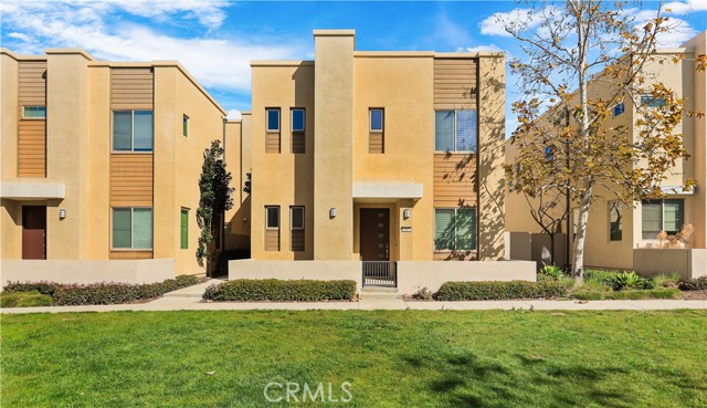 Front Image Thumbnail for CROC26031439