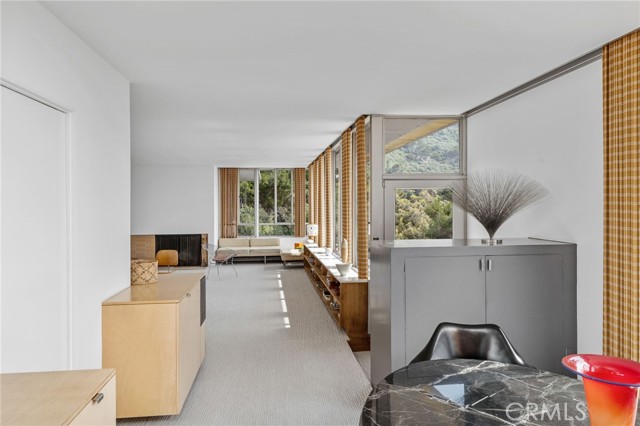1400 Via Montemar, Palos Verdes Estates CA: https://media.crmls.org/medias/51bf7635-df00-4506-9746-7f4944d057fe.jpg