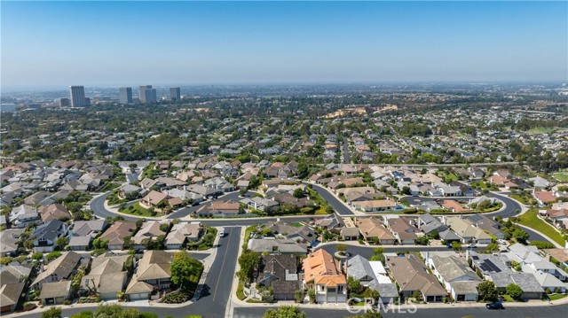 Detail Gallery Image 43 of 54 For 2001 Yacht Resolute, Newport Beach,  CA 92660 - 3 Beds | 2/1 Baths