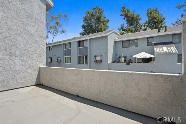 26398 Waterford Circle, Lake Forest CA: https://media.crmls.org/medias/51c0714b-94e2-4f82-88fb-e1c77ff18ce2.jpg