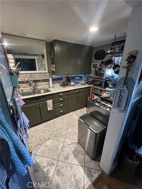Detail Gallery Image 7 of 27 For 1373 Agate Ave, Mentone,  CA 92359 - 2 Beds | 1 Baths
