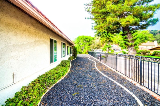 Detail Gallery Image 39 of 43 For 17700 Contra Costa Dr, Rowland Heights,  CA 91748 - 3 Beds | 3 Baths