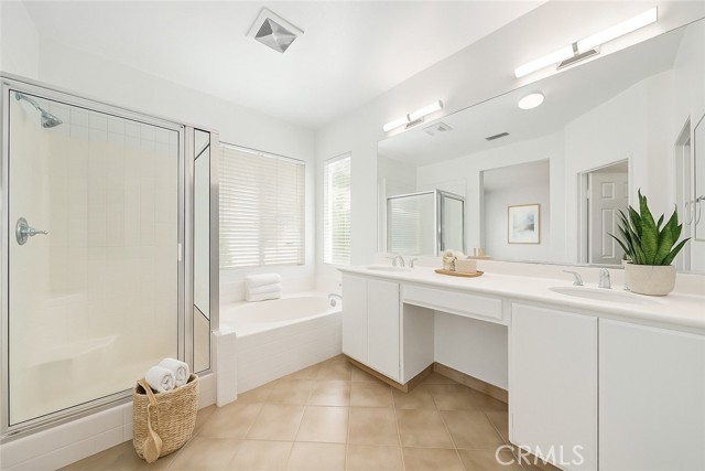 Detail Gallery Image 14 of 31 For 4621 Springwell Ct, Riverside,  CA 92505 - 4 Beds | 2/1 Baths