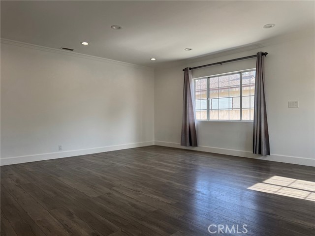 Detail Gallery Image 8 of 15 For 6506 Teesdale Ave, North Hollywood,  CA 91606 - 2 Beds | 1 Baths