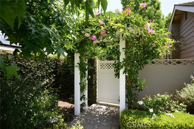 9642 James Circle, Villa Park CA: https://media.crmls.org/medias/51c5f9da-46e0-4750-82f4-ac2ba7c2d4df.jpg