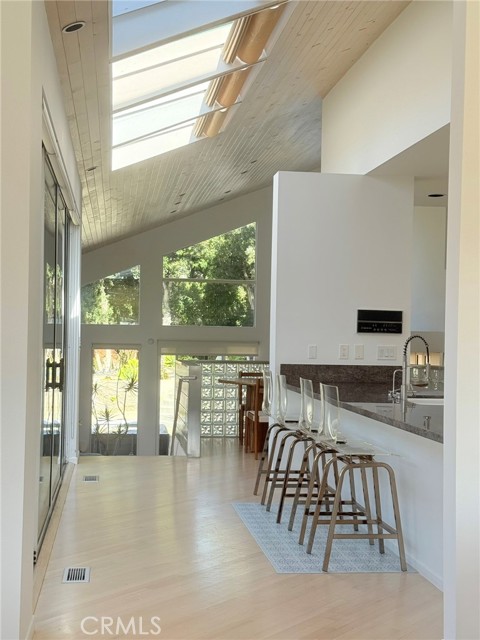 Detail Gallery Image 20 of 44 For 621 6th, Manhattan Beach,  CA 90266 - 3 Beds | 3/1 Baths