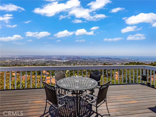 Detail Gallery Image 1 of 41 For 30040 Grandpoint Ln, Rancho Palos Verdes,  CA 90275 - 3 Beds | 3 Baths