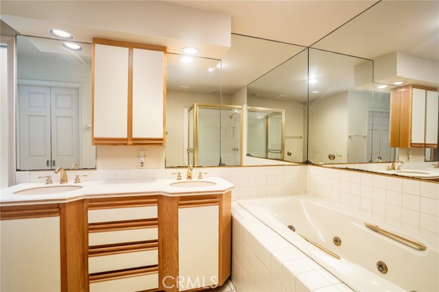 Detail Gallery Image 21 of 32 For 3572 Bravata, Huntington Beach,  CA 92649 - 3 Beds | 3 Baths