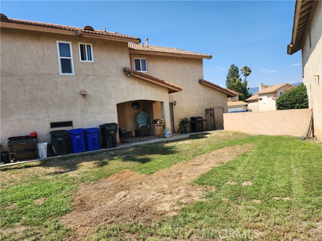 Detail Gallery Image 4 of 21 For 17139 Benicia Ct, Fontana,  CA 92336 - 3 Beds | 2/1 Baths