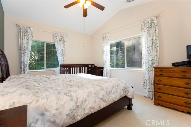 Detail Gallery Image 46 of 62 For 30265 Gremlin Ct, Running Springs,  CA 92382 - 4 Beds | 4 Baths