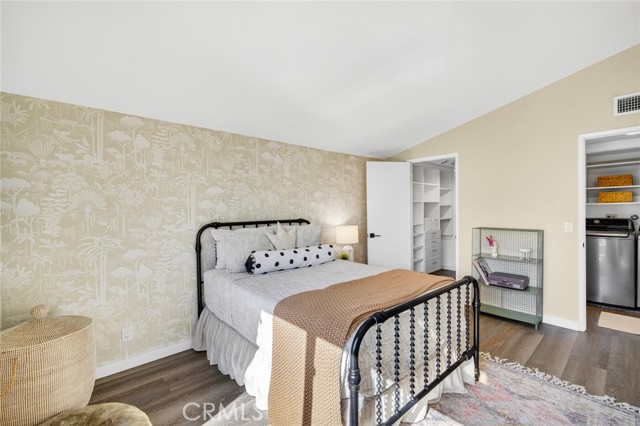 956 Tia Juana, Laguna Beach CA: https://media.crmls.org/medias/51c898c2-b85c-4b98-96b4-59735bdc996d.jpg