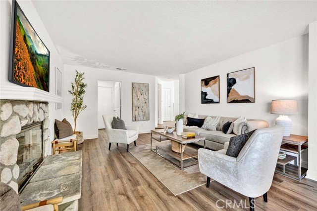 3031 Mountainside Drive, Corona CA: https://media.crmls.org/medias/51c8b284-26bc-4cfd-b0e1-e2d660d19df2.jpg