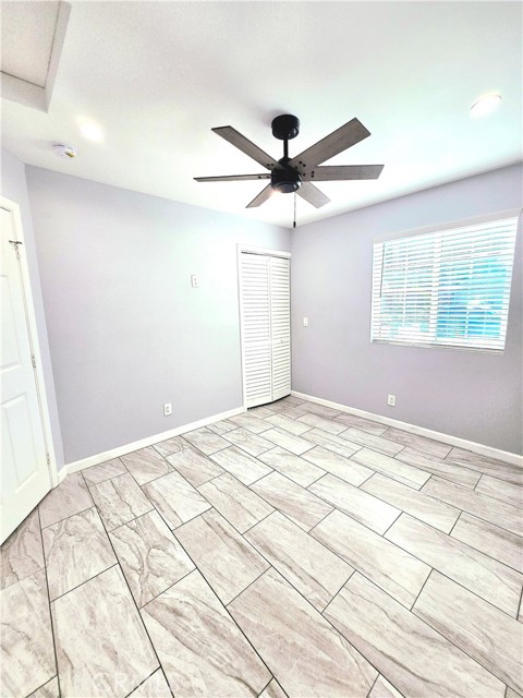 Detail Gallery Image 5 of 7 For 7104 Beckford, Reseda,  CA 91335 - 1 Beds | 1 Baths