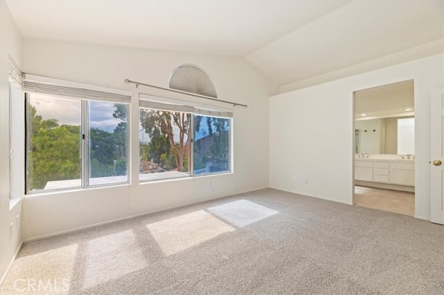 Detail Gallery Image 20 of 27 For 17640 Mountain Ct, Riverside,  CA 92503 - 3 Beds | 3 Baths