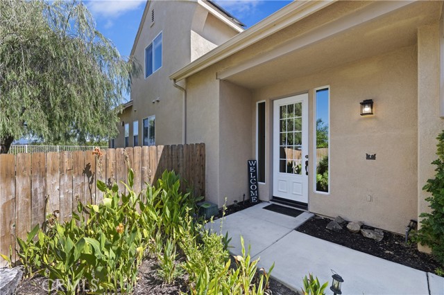 Detail Gallery Image 16 of 61 For 493 Poets Square, Fallbrook,  CA 92028 - 3 Beds | 2/1 Baths