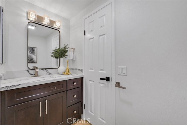 Detail Gallery Image 11 of 23 For 56 Monticello, Irvine,  CA 92620 - 3 Beds | 2/1 Baths