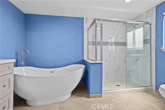 17960 Calle Silvosa, Rowland Heights CA: https://media.crmls.org/medias/51cceb57-376e-4053-9d52-fca520c83a66.jpg