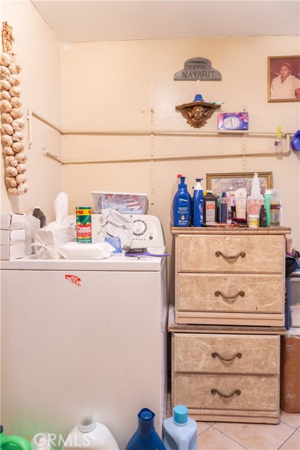 Detail Gallery Image 12 of 24 For 4206 Mercury Ave, Los Angeles,  CA 90032 - – Beds | – Baths