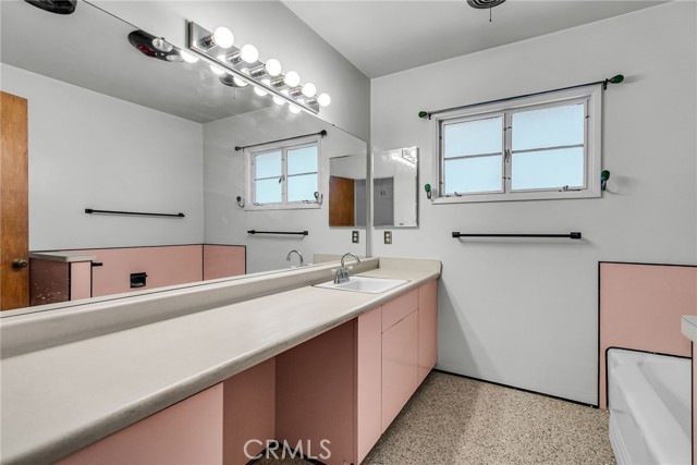 Detail Gallery Image 20 of 26 For 4389 Brentwood Ave, Riverside,  CA 92506 - 3 Beds | 2 Baths