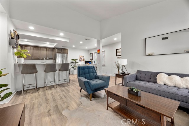 Detail Gallery Image 8 of 30 For 5814 Old Village Rd #216,  Yorba Linda,  CA 92887 - 3 Beds | 2 Baths