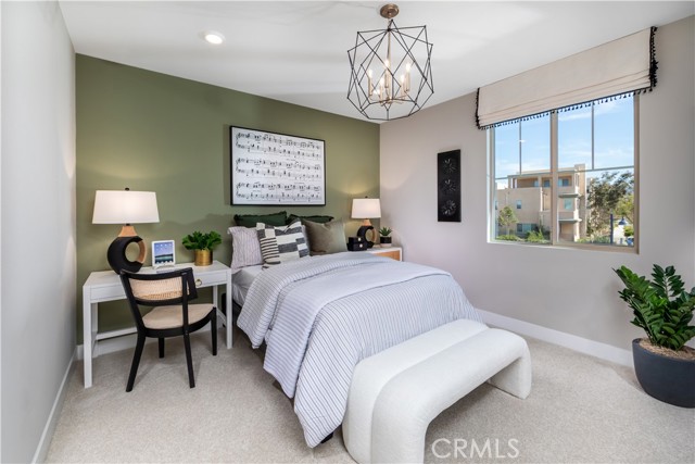 Detail Gallery Image 10 of 16 For 165 Great Park Bld, Irvine,  CA 92618 - 5 Beds | 4 Baths