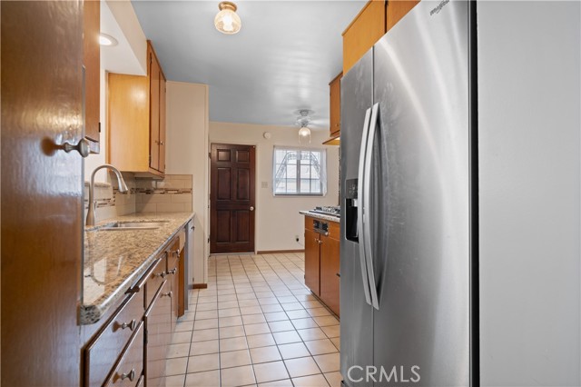 5422 Golondrina Drive, San Bernardino CA: https://media.crmls.org/medias/51ce8118-f3fb-4187-b797-cc718007a8b0.jpg